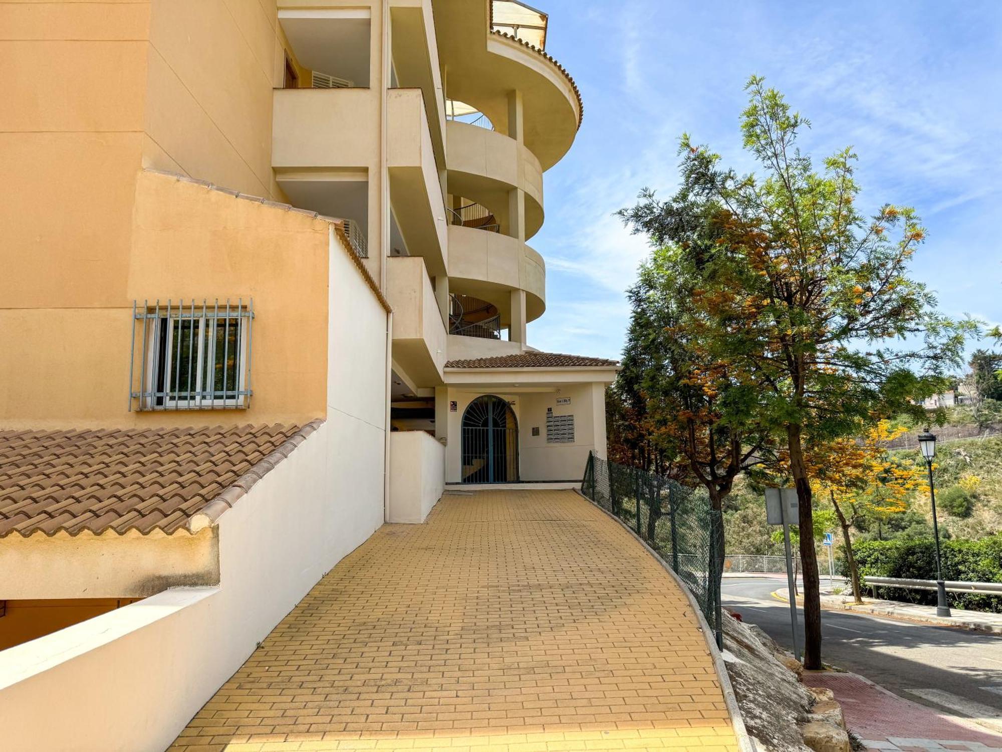 Sea Pool And Relax Comotucasa Fuengirola Exterior photo